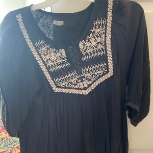 Urban outfitters fun top!